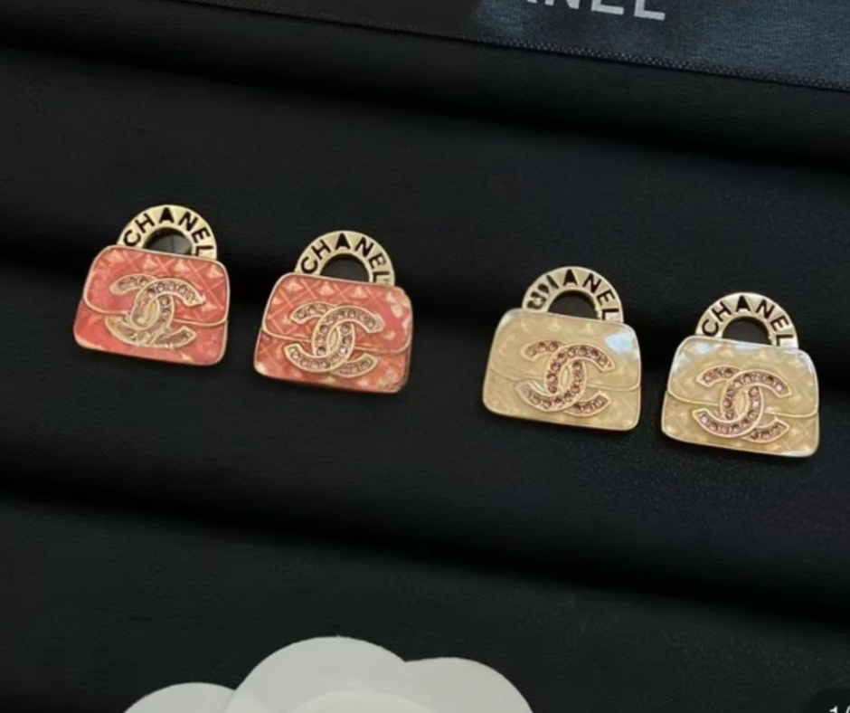 Earrings - CC Purse Earrings