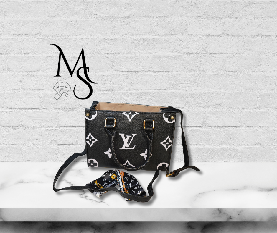 Purse - LV Black & White