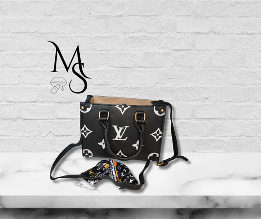 Purse - LV Black & White