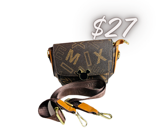 Purse - Mouse Purse in Brown/Tan